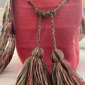 Colombian Wayuu Mochila (handmade)
